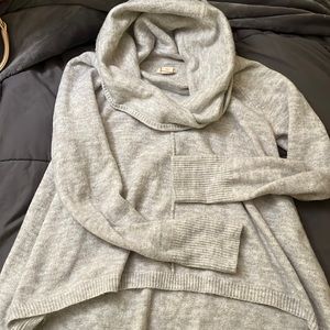 Cowl neck sweater, grey, shorter in the front and long in back